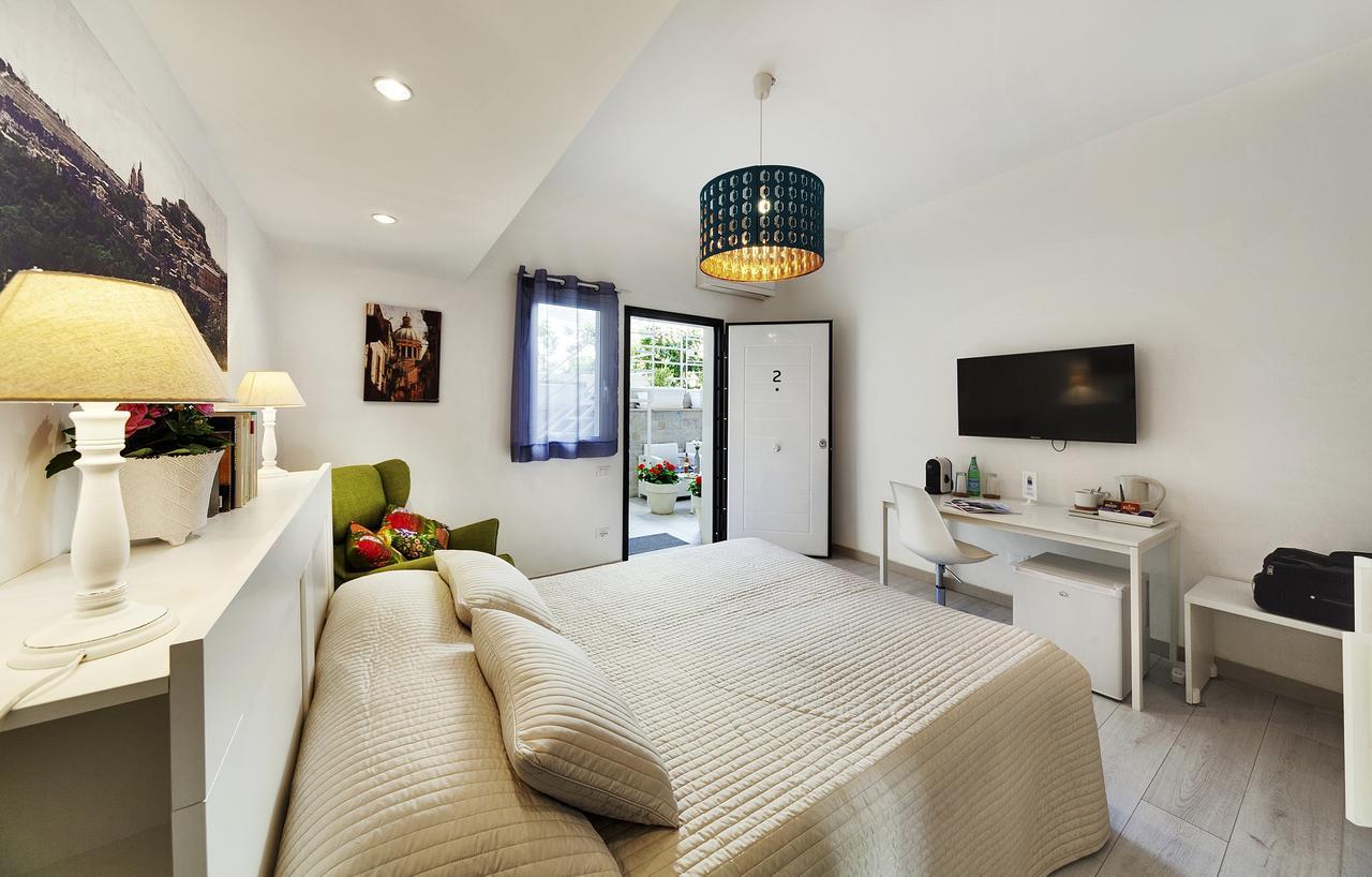 Siciliacasevacanze - Marina Domus Rooms Marina di Ragusa Extérieur photo